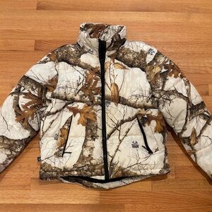 THE VERY WARM / REALTREE COLLAB Men's Camo Puffer Jacket - Size M